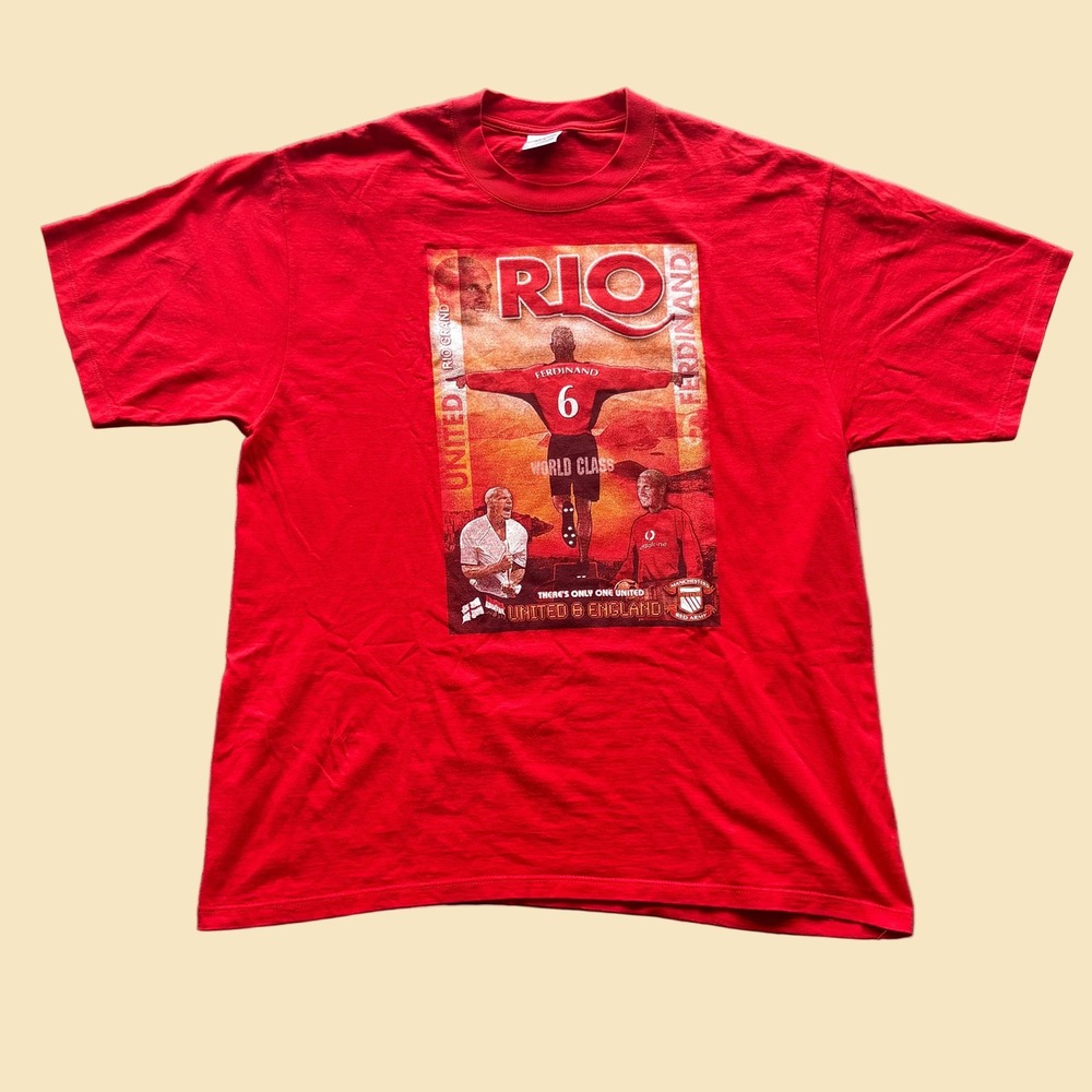 Vintage Jerzees Rio Ferdinand Manchester United Red Graphic T-Shirt Mens XL - Picture 1 of 3